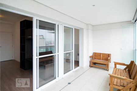 Apartamento à venda com 50m², 1 quarto e 1 vaga Apartamento à venda com 50m², 1 quarto e 1 vagaVaranda