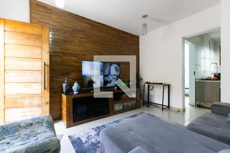 Sala de casa de condomínio à venda com 2 quartos, 80m² em Cidade Antônio Estevão de Carvalho, São Paulo