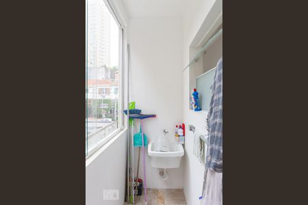 Apartamento para alugar com 70m², 3 quartos e sem vagaÁrea de Serviço