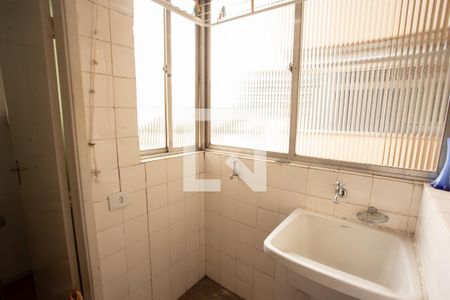 Apartamento à venda com 107m², 2 quartos e 1 vagaÁrea de Serviço