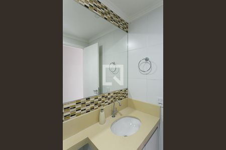 Apartamento à venda com 63m², 2 quartos e 2 vagas Apartamento à venda com 63m², 2 quartos e 2 vagasBanheiro Social