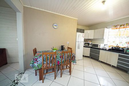 Casa para alugar com 300m², 3 quartos e 2 vagasCozinha