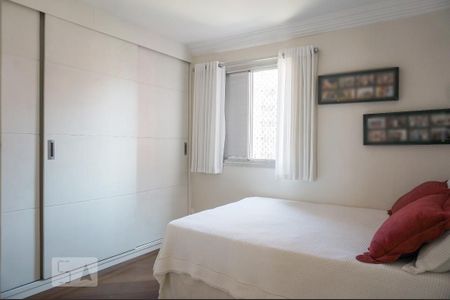 Apartamento à venda com 198m², 4 quartos e 2 vagasSuíte 2