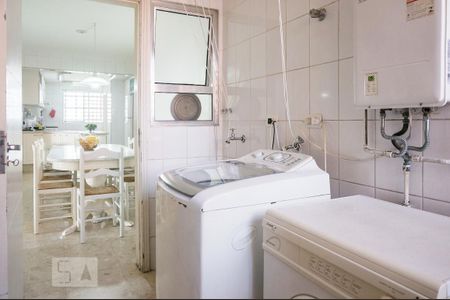 Apartamento à venda com 198m², 4 quartos e 2 vagasÁrea de Serviço