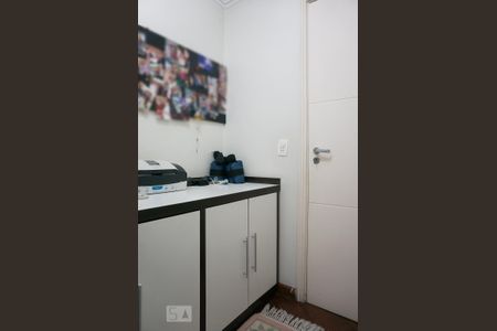 Apartamento à venda com 198m², 4 quartos e 2 vagasEscritório 