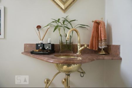 Apartamento à venda com 198m², 4 quartos e 2 vagasLavabo