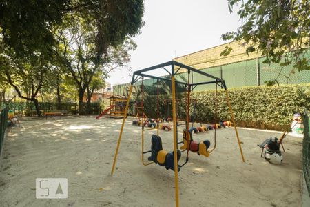 Apartamento à venda com 198m², 4 quartos e 2 vagasPlayground