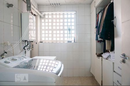 Apartamento à venda com 198m², 4 quartos e 2 vagasÁrea de Serviço