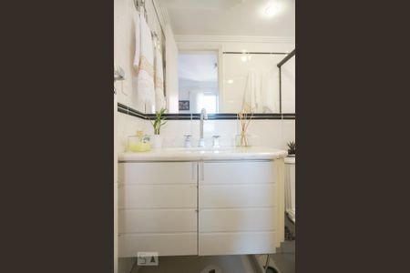 Apartamento à venda com 198m², 4 quartos e 2 vagasBanheiro da Suíte 2