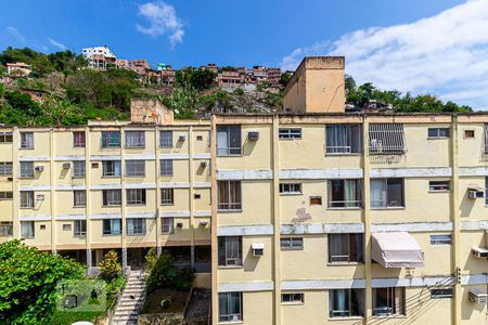 Vista da Sala  de apartamento à venda com 2 quartos, 54m² em Santa Rosa, Niterói