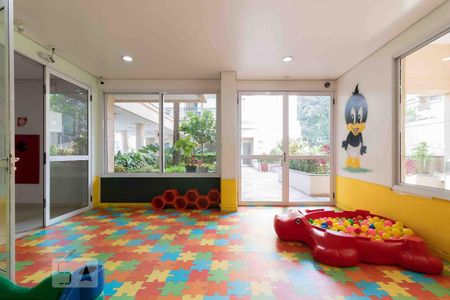 Apartamento à venda com 80m², 3 quartos e 2 vagasÁrea comum - Brinquedoteca