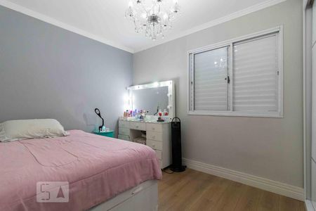 Apartamento à venda com 80m², 3 quartos e 2 vagasQuarto 2