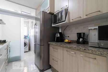 Apartamento à venda com 80m², 3 quartos e 2 vagasCozinha