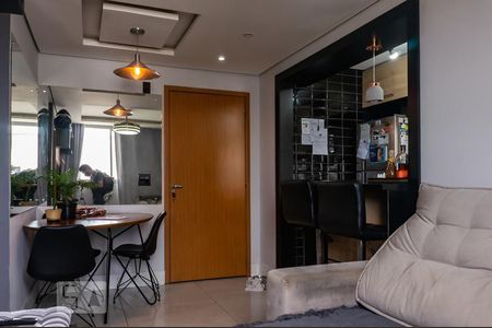 Sala de apartamento à venda com 2 quartos, 50m² em Rubem Berta, Porto Alegre