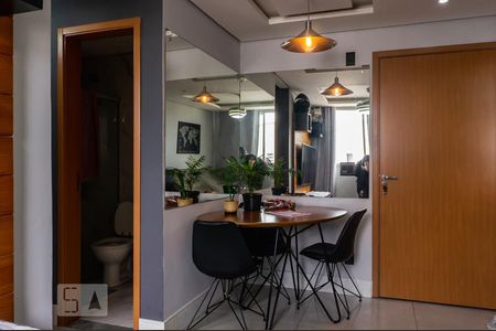 Sala de apartamento à venda com 2 quartos, 50m² em Rubem Berta, Porto Alegre