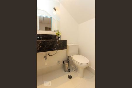 Lavabo de casa de condomínio para alugar com 2 quartos, 83m² em Vila Santa Clara, São Paulo