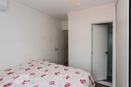 Casa de condomínio à venda com 83m², 2 quartos e 2 vagasSuite 02