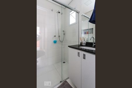 Casa de condomínio à venda com 83m², 2 quartos e 2 vagasBanheiro da Suite 02