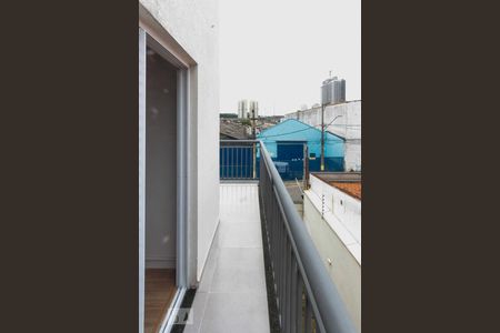 Casa de condomínio à venda com 83m², 2 quartos e 2 vagasVaranda da Suite 02