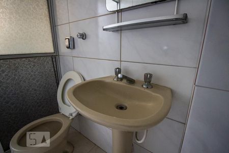 Apartamento para alugar com 71m², 2 quartos e 1 vagaBanheiro - Torneira