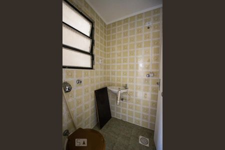 Apartamento para alugar com 71m², 2 quartos e 1 vagaBanheiro de Serviço