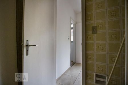 Apartamento para alugar com 71m², 2 quartos e 1 vagaBanheiro de Serviço