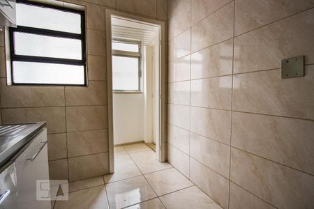 Apartamento para alugar com 71m², 2 quartos e 1 vagaCozinha
