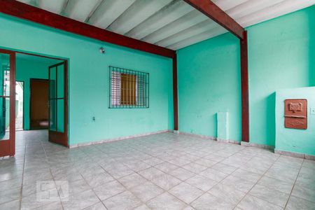 Casa à venda com 200m², 2 quartos e 2 vagasGaragem