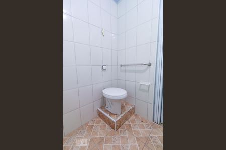 Casa à venda com 200m², 2 quartos e 2 vagasBanheiro