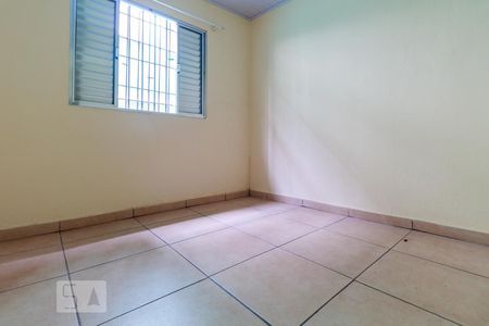 Quarto 2 de casa para alugar com 2 quartos, 200m² em Vila Guarani (z Sul), São Paulo