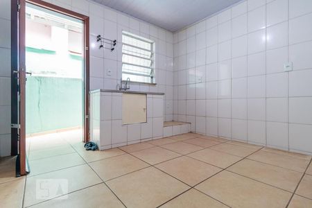 Casa à venda com 200m², 2 quartos e 2 vagasCozinha