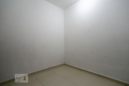 Quarto 2 de casa para alugar com 2 quartos, 80m² em Vila Penteado, São Paulo