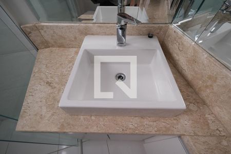 Apartamento para alugar com 95m², 3 quartos e 1 vaga Apartamento para alugar com 95m², 3 quartos e 1 vagaDetalhe do Banheiro da Suite