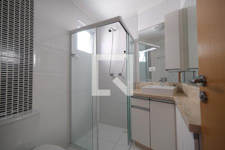 Apartamento para alugar com 95m², 3 quartos e 1 vaga Apartamento para alugar com 95m², 3 quartos e 1 vagaBanheiro da Suíte
