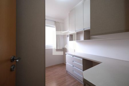 Quarto 2 de apartamento para alugar com 3 quartos, 95m² em Bom Jesus, São José dos Pinhais