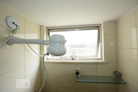 Apartamento à venda com 105m², 2 quartos e 1 vagaBanheiro Social