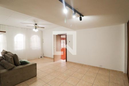 Sala de casa à venda com 3 quartos, 450m² em Vila Barbosa, São Paulo