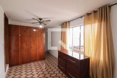 Suíte de casa à venda com 3 quartos, 450m² em Vila Barbosa, São Paulo