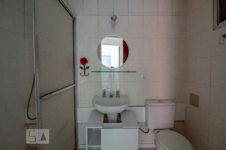 Banheiro de apartamento para alugar com 2 quartos, 55m² em Saúde, São Paulo