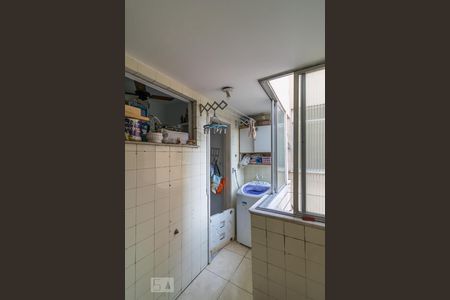 Apartamento para alugar com 70m², 2 quartos e 1 vagaÁrea de Serviço