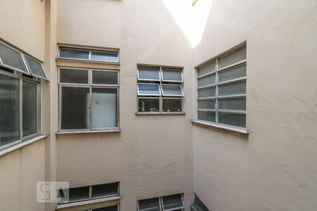 Vista da Sala de apartamento para alugar com 2 quartos, 70m² em Ramos, Rio de Janeiro