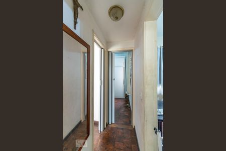 Corredor de apartamento para alugar com 2 quartos, 70m² em Ramos, Rio de Janeiro