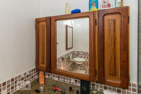 Apartamento para alugar com 70m², 2 quartos e 1 vagaBanheiro - Armário