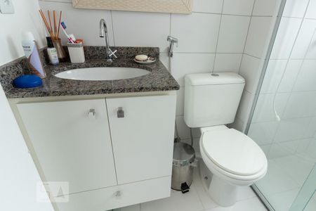 Apartamento para alugar com 57m², 2 quartos e 3 vagasBanheiro da Suite