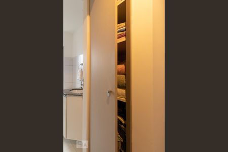 Apartamento para alugar com 57m², 2 quartos e 3 vagasBanheiro