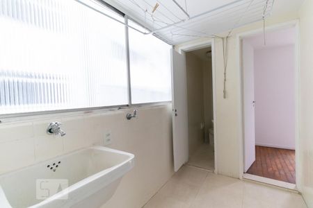 Apartamento para alugar com 80m², 2 quartos e 1 vaga Apartamento para alugar com 80m², 2 quartos e 1 vagaÁrea de serviço