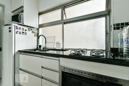 Studio à venda com 30m², 1 quarto e 1 vaga Studio à venda com 30m², 1 quarto e 1 vagaCozinha