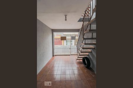 Garagem de casa para alugar com 2 quartos, 153m² em Jardim Ubirajara (zona Leste), São Paulo