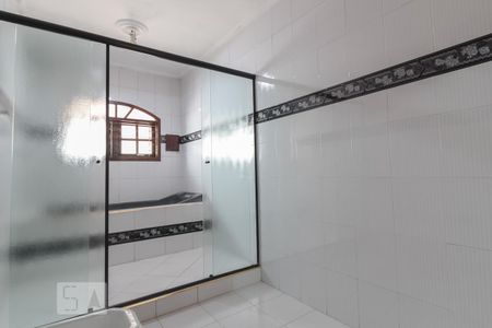 Casa para alugar com 153m², 2 quartos e 1 vaga Casa para alugar com 153m², 2 quartos e 1 vagaBanheiro