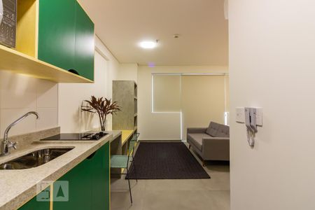 Studio para alugar com 32m², 1 quarto e 1 vaga Studio para alugar com 32m², 1 quarto e 1 vagaCozinha